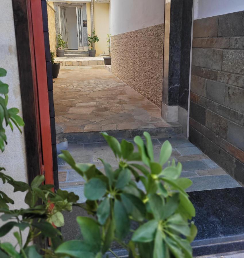 Marge Apt Arta Exterior photo