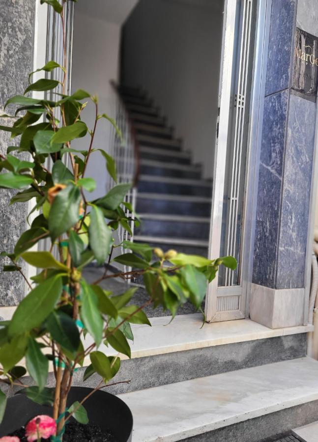 Marge Apt Arta Exterior photo